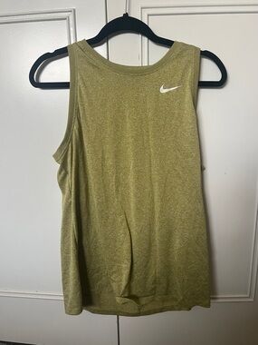Nike Muscle Tank